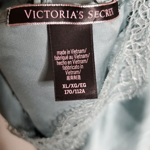 VICTORIA'S SECRET Lace Trimmed Tie Back Silky Night Top - Picture 4 of 5